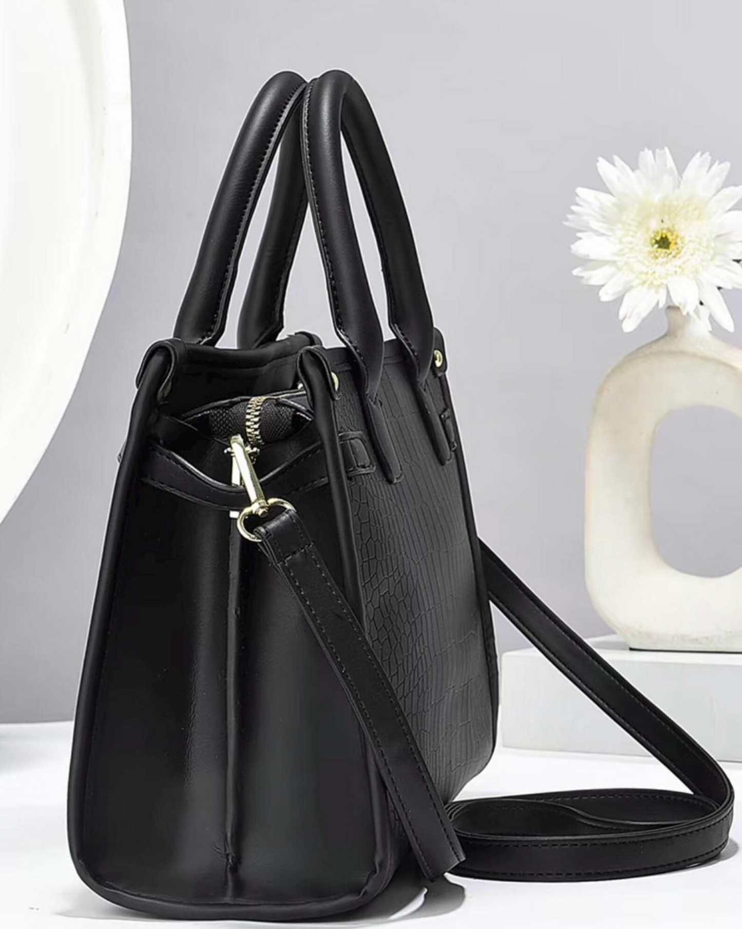 YOUR  BAG .The Essential Every Day Bag: 3-in-1 Set with Multi-Compartments organized 📂📱👜